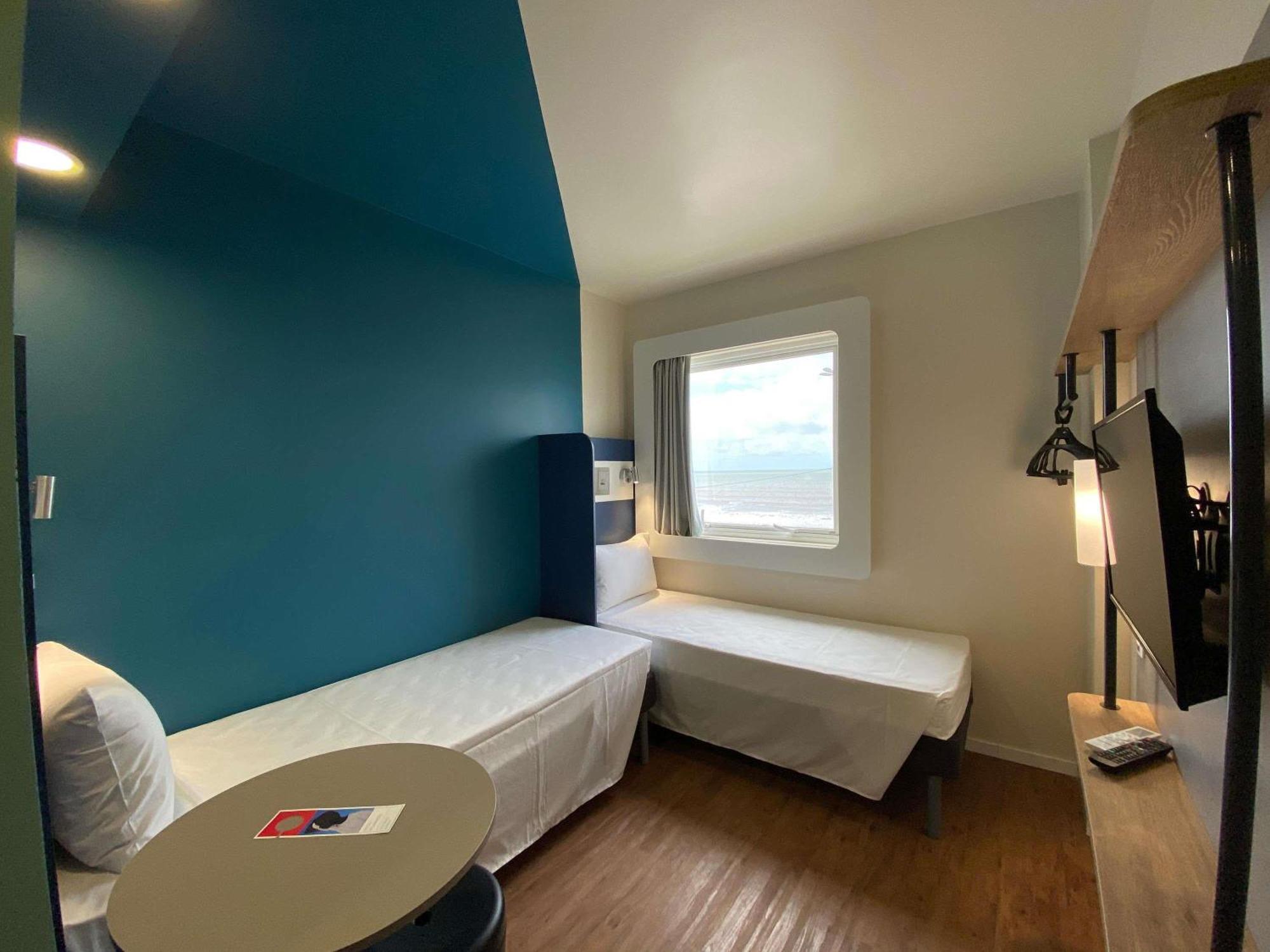 Superior Twin Room Ocean View