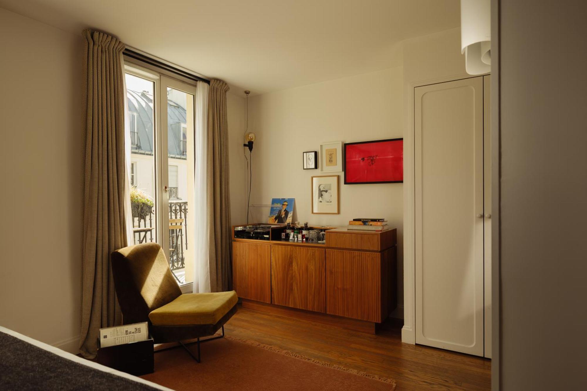 Privilege Room "Pigalle 21"