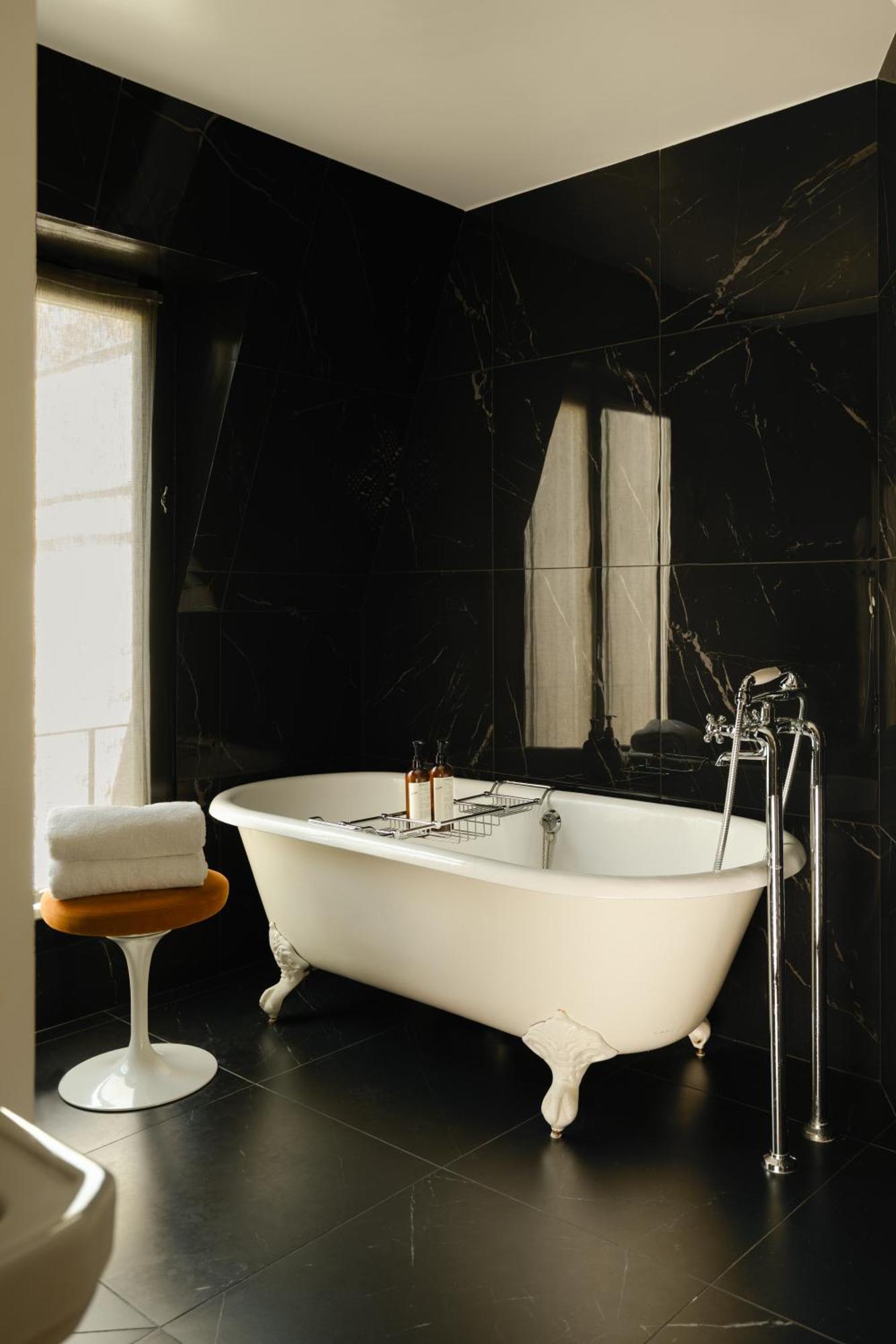 Suite "Pigalle 35"