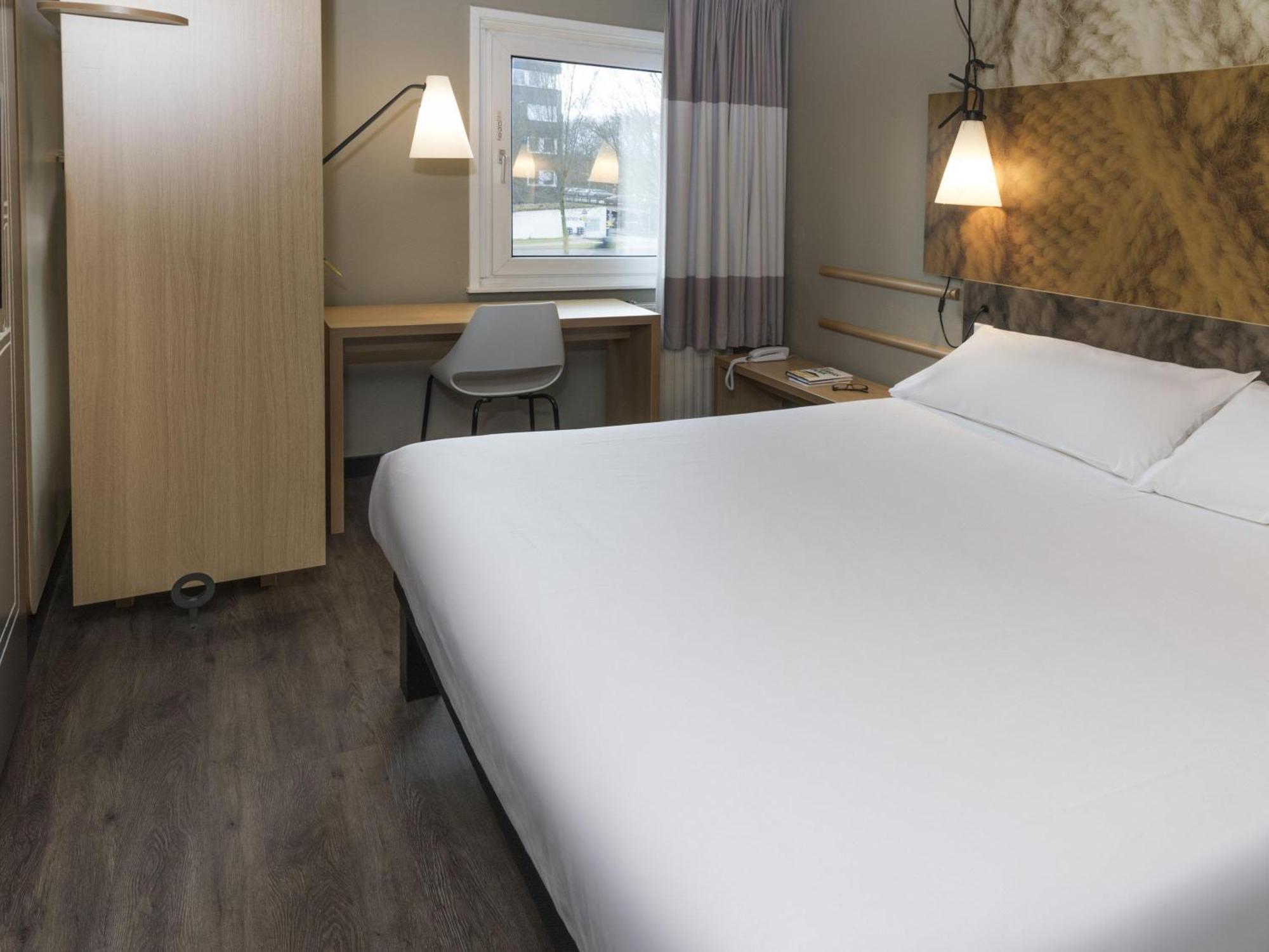 Standard Room One Double Bed