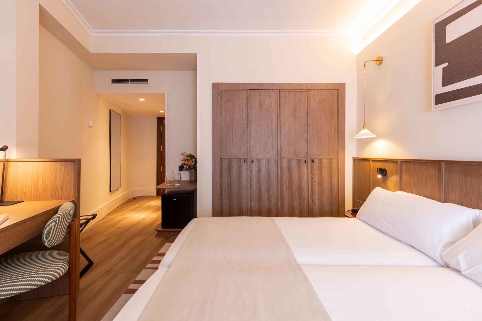 Twin Room Plus
