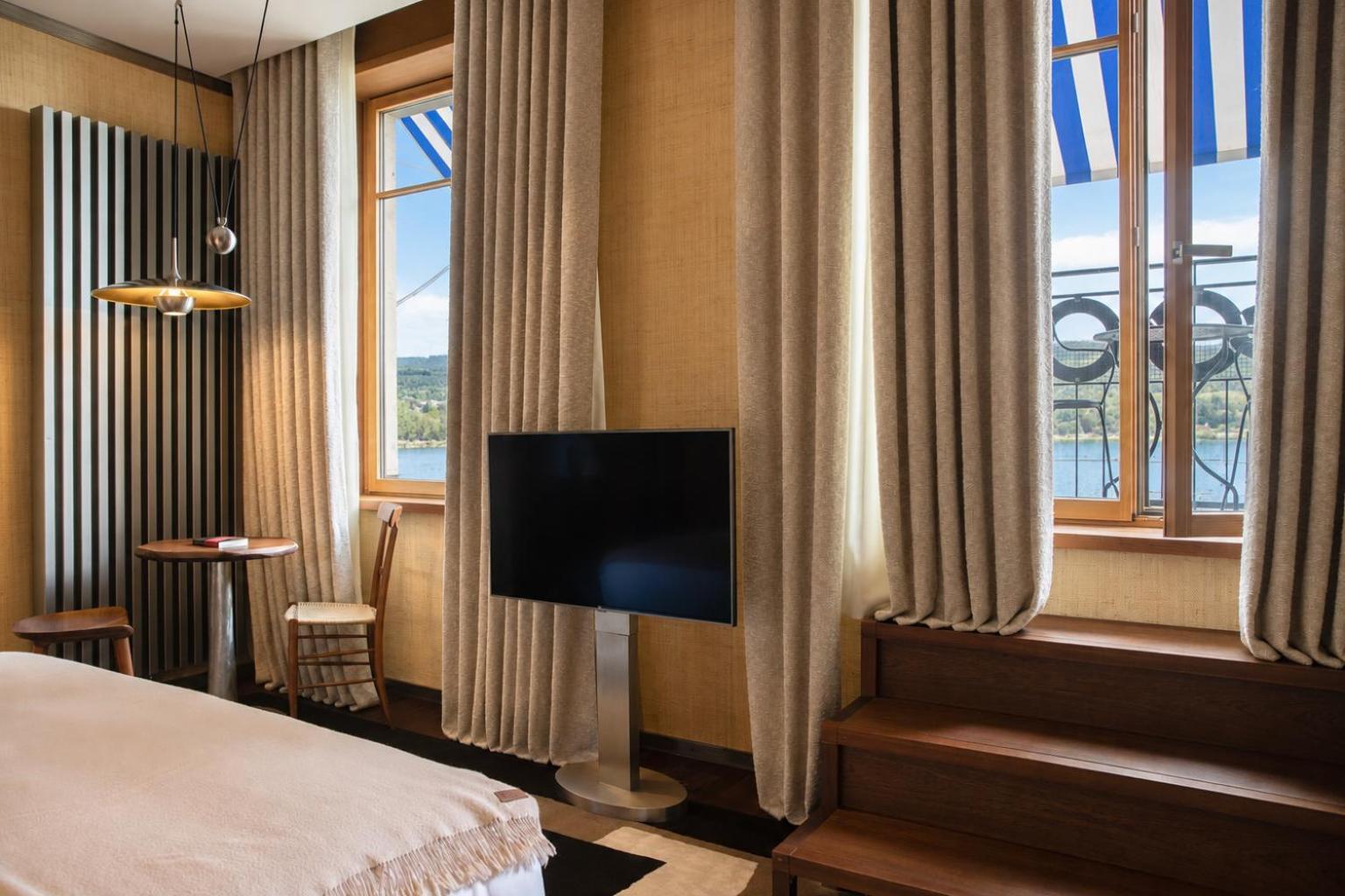Prestige Room balcony