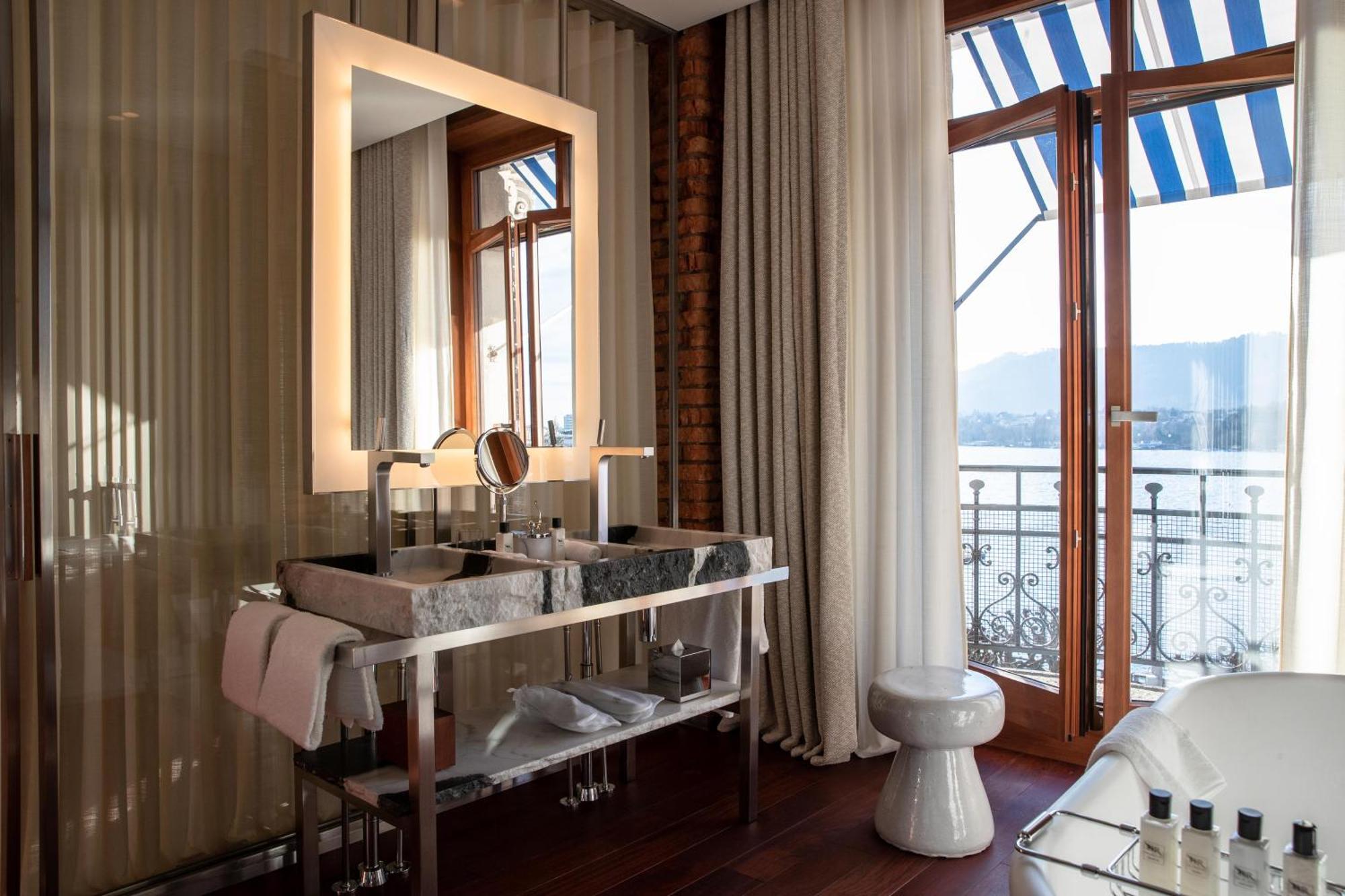 Prestige Room balcony