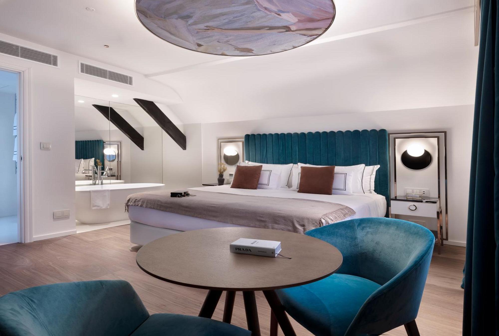 Elena Sorolla Suite