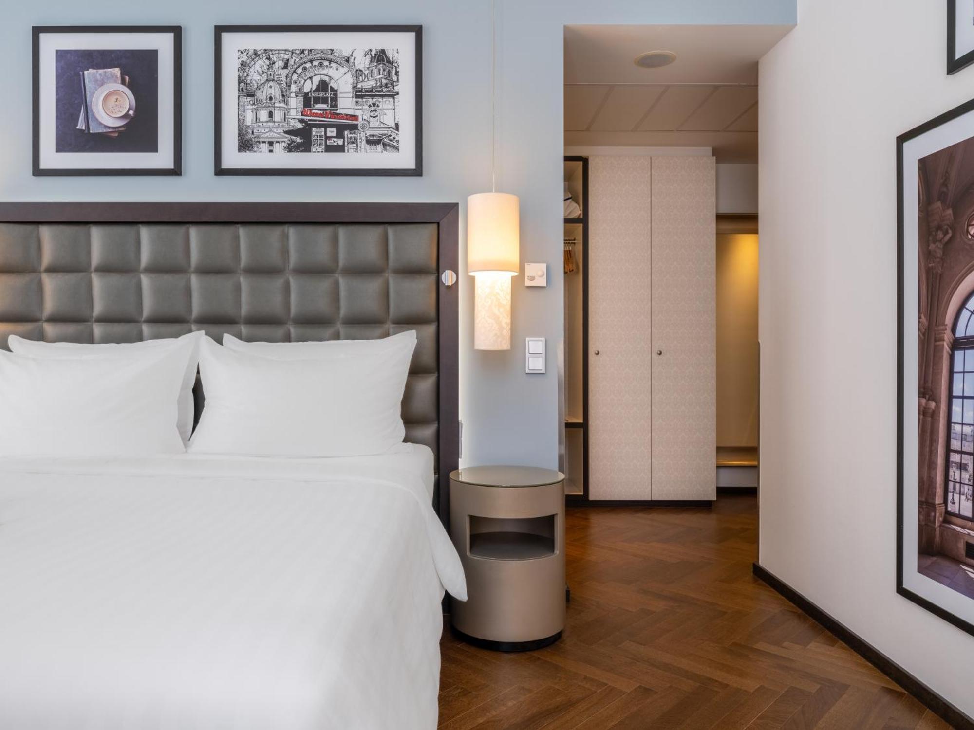 Superior King or Twin Room