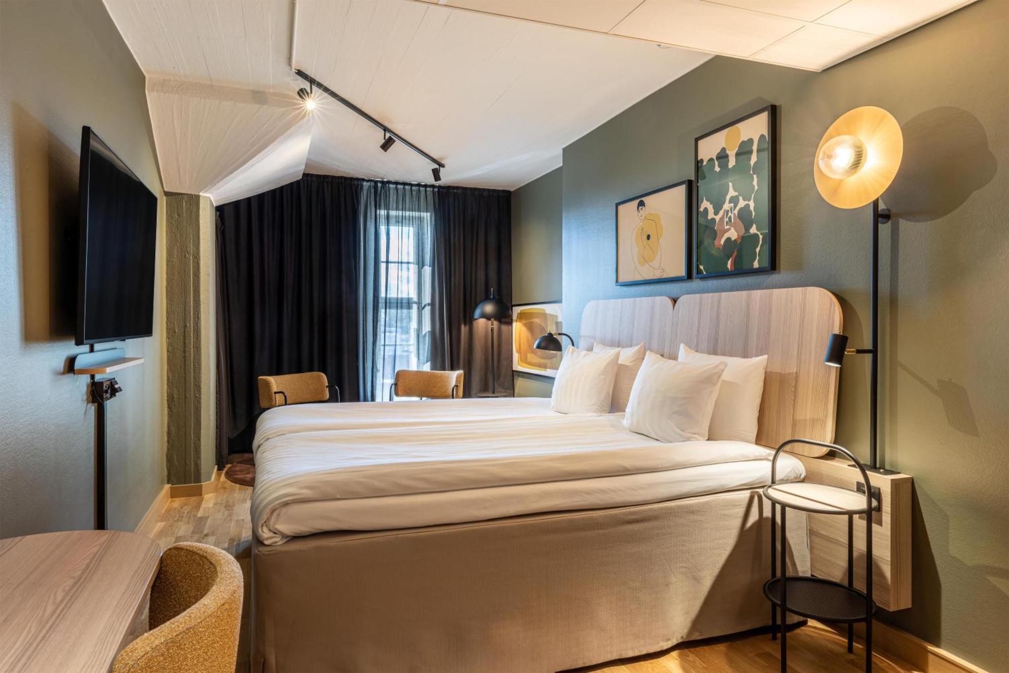 King Room