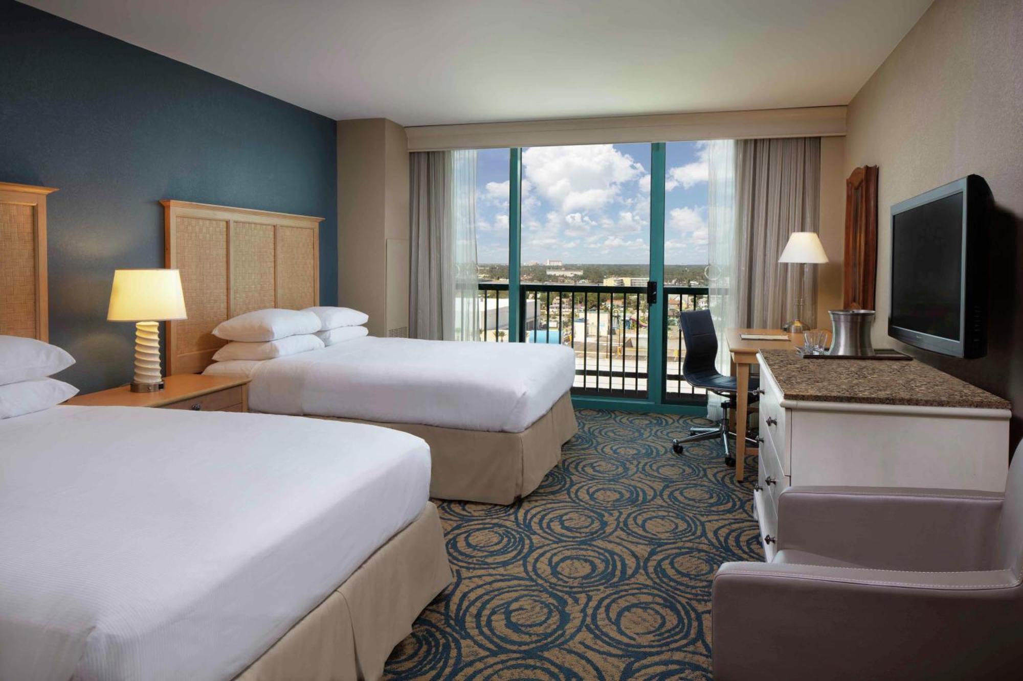 Queen Room Two Queen Beds City View