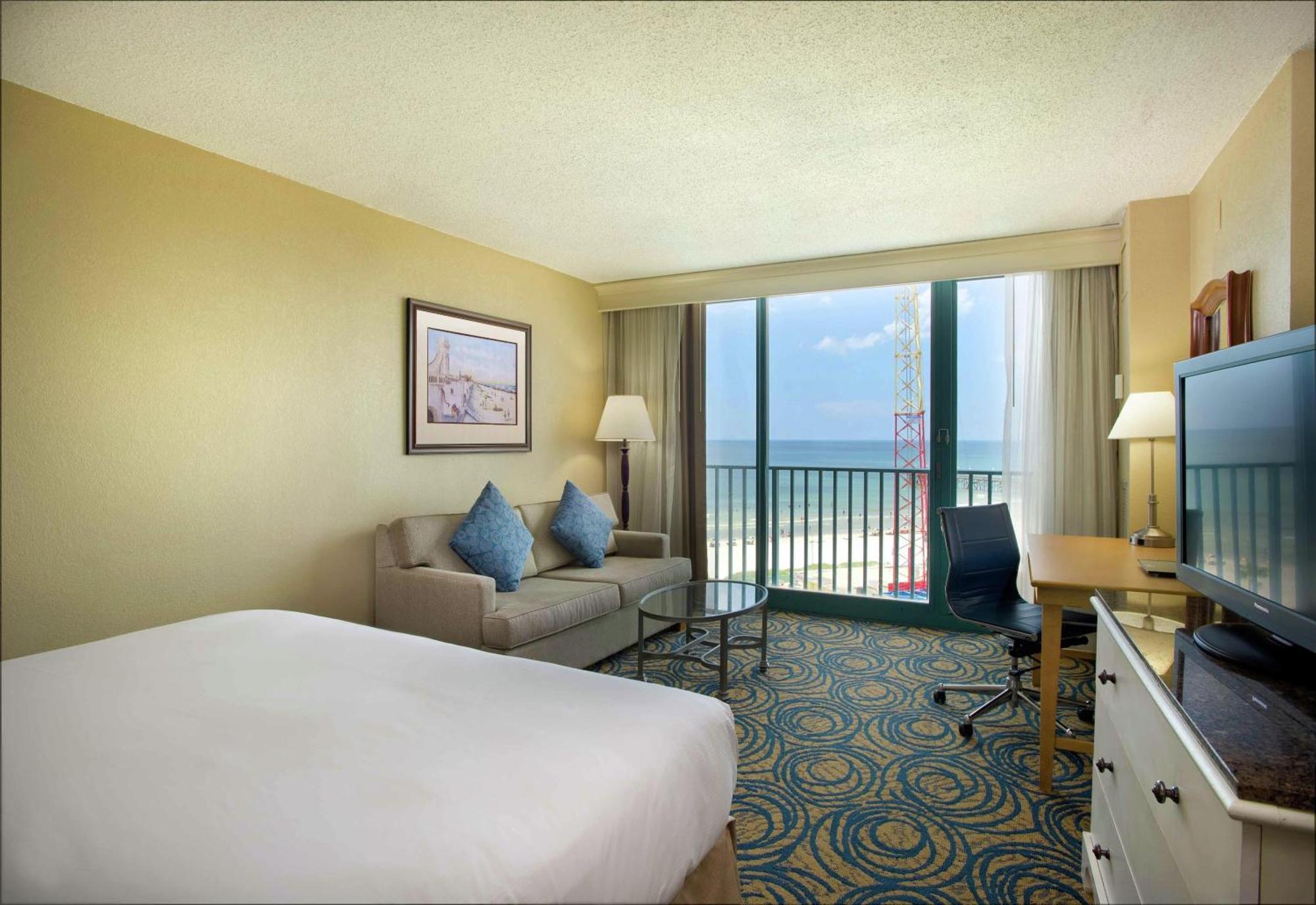 King Room Pool View