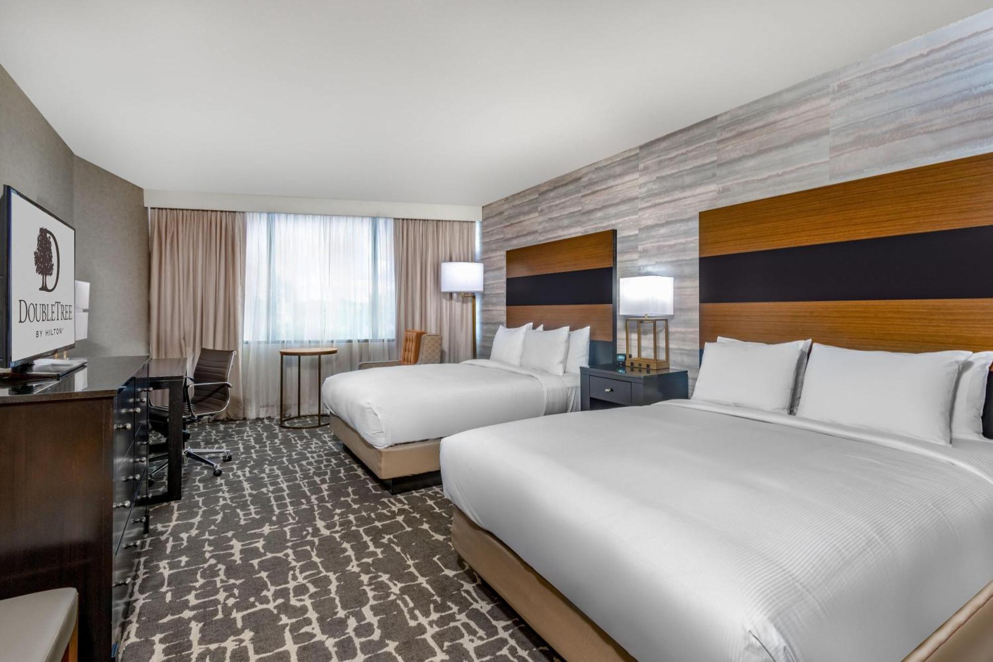 Standard Queen Room Two Queen Beds