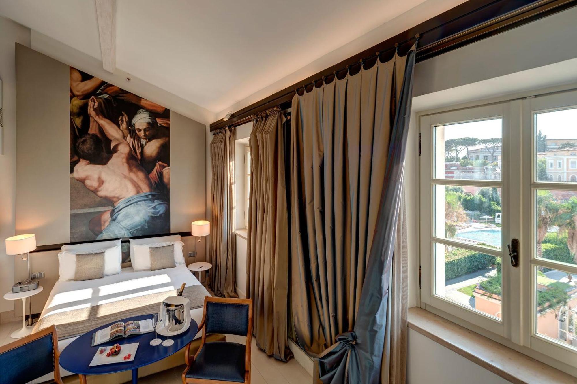 Attic Junior Suite Spa Access