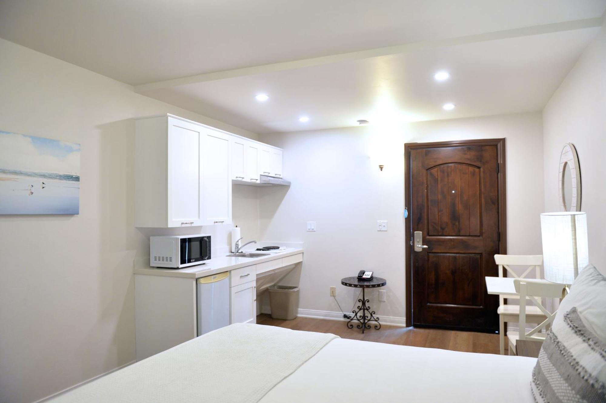 Double Room Kitchenette