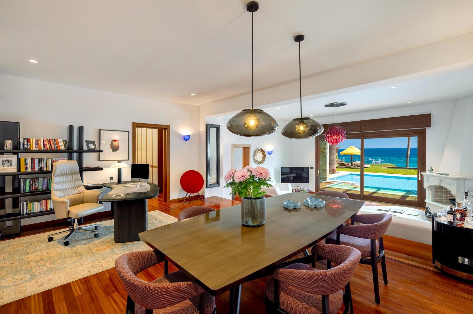 Superior Three-Bedroom Villa Private Pool Private Beach Area