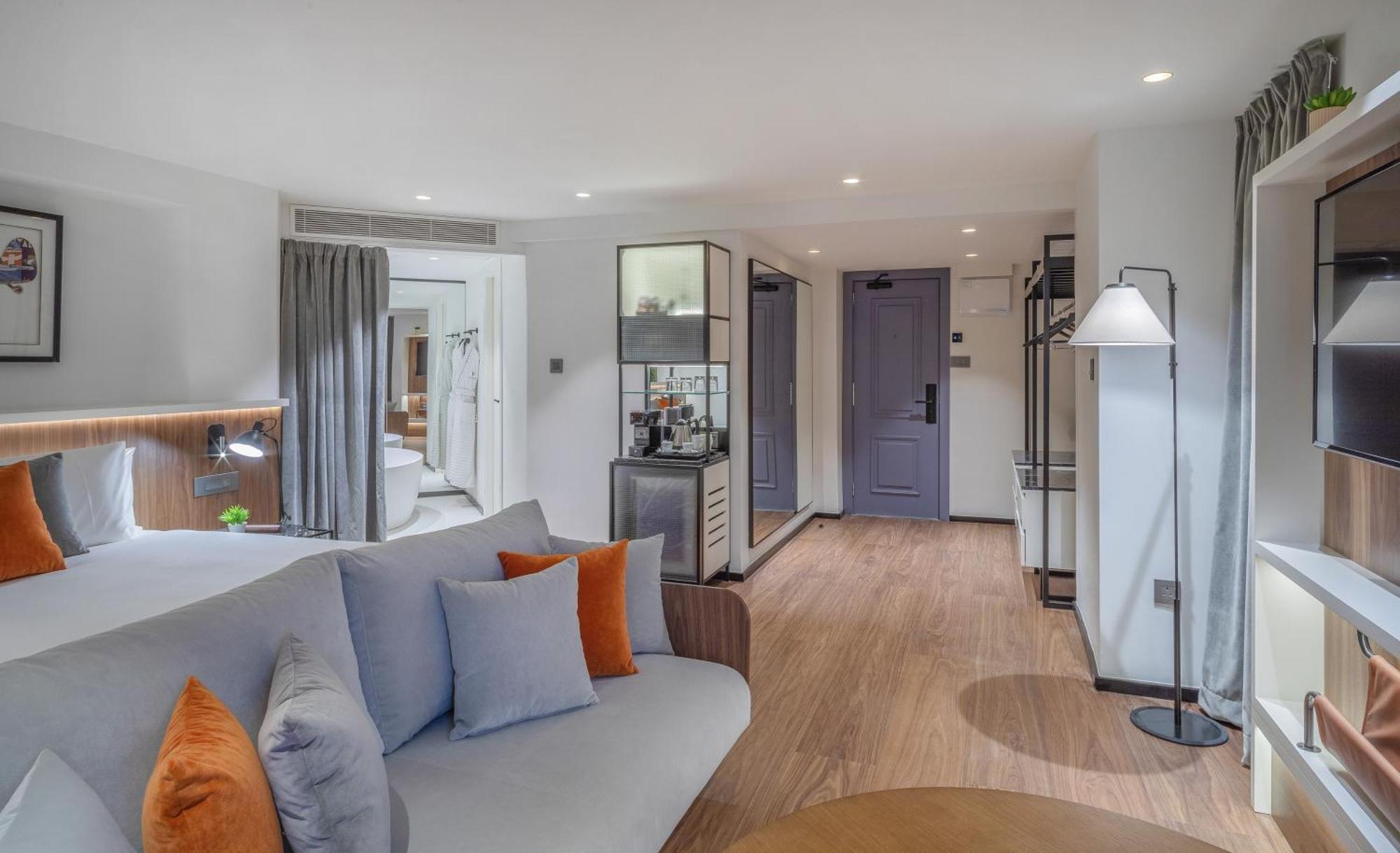 The Level Junior Suite Executive Lounge Access