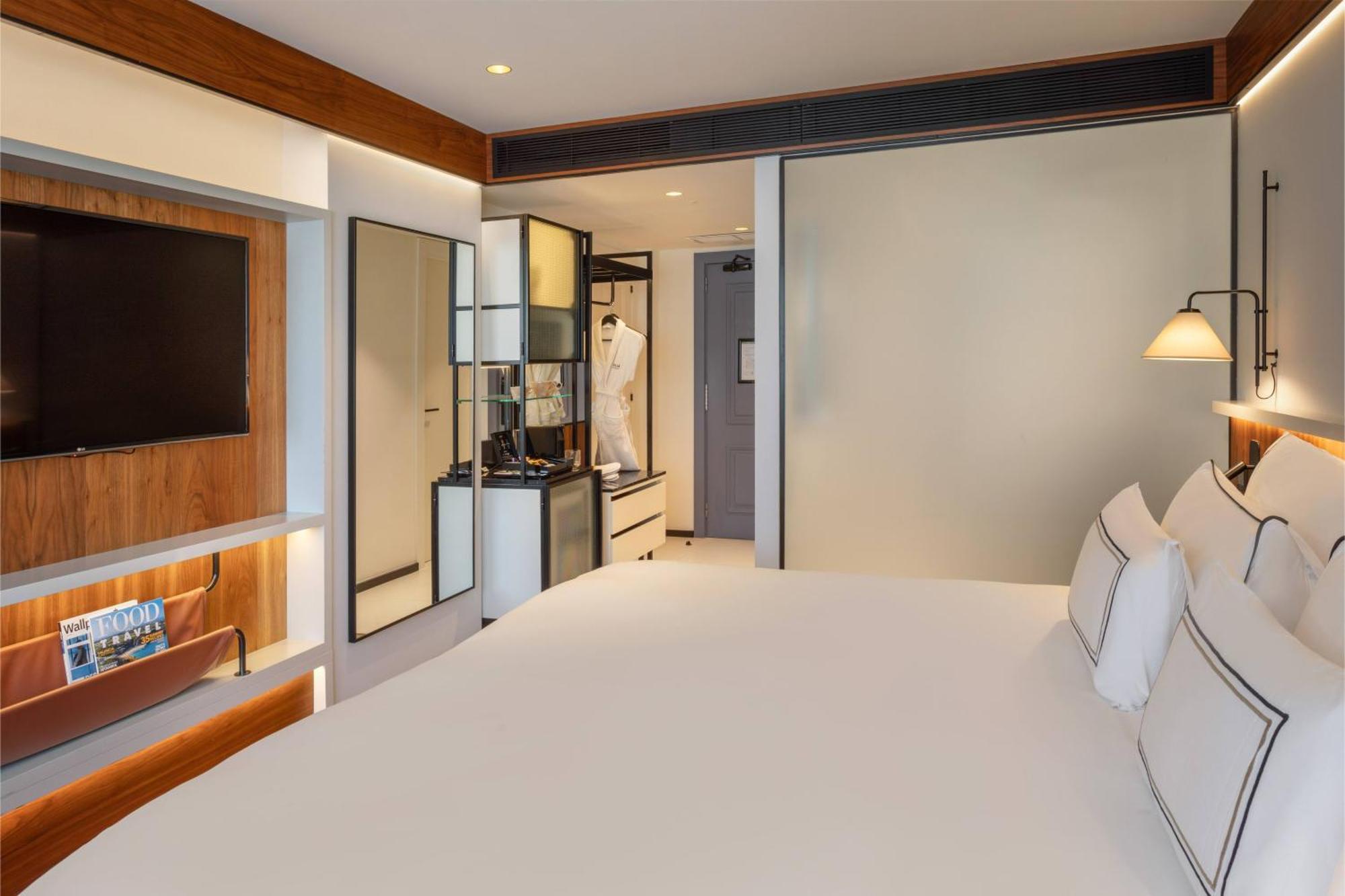 The Level Premium Room Executive Lounge Access