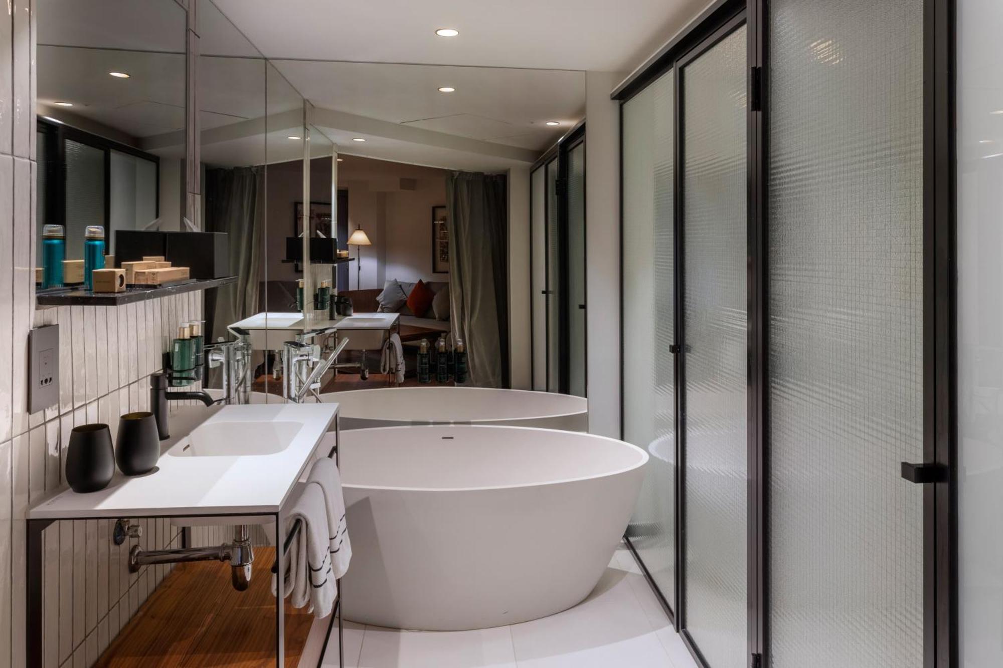 The Level Executive Junior Suite Executive Lounge Access