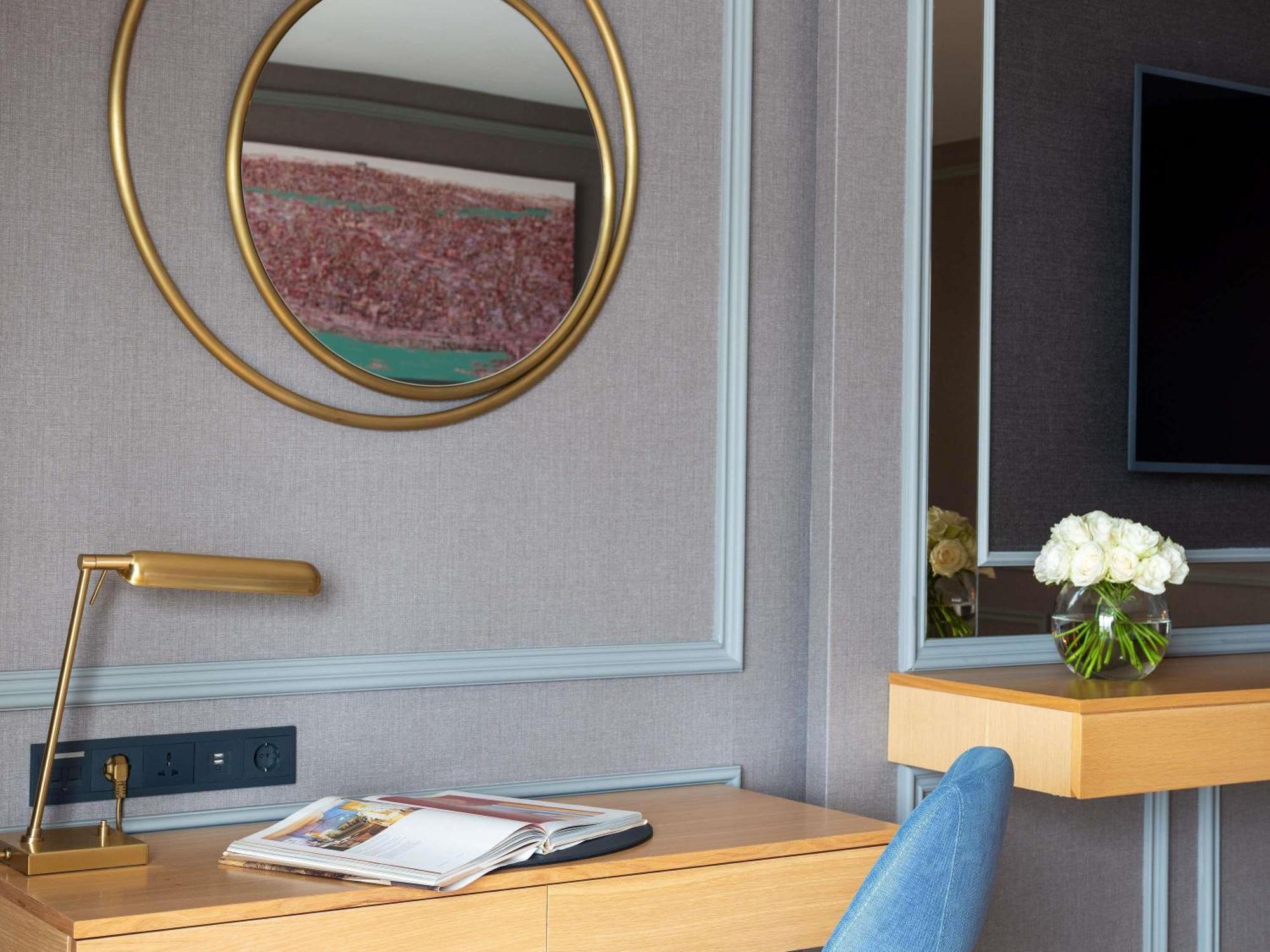 Luxury King Room Bosphorus View