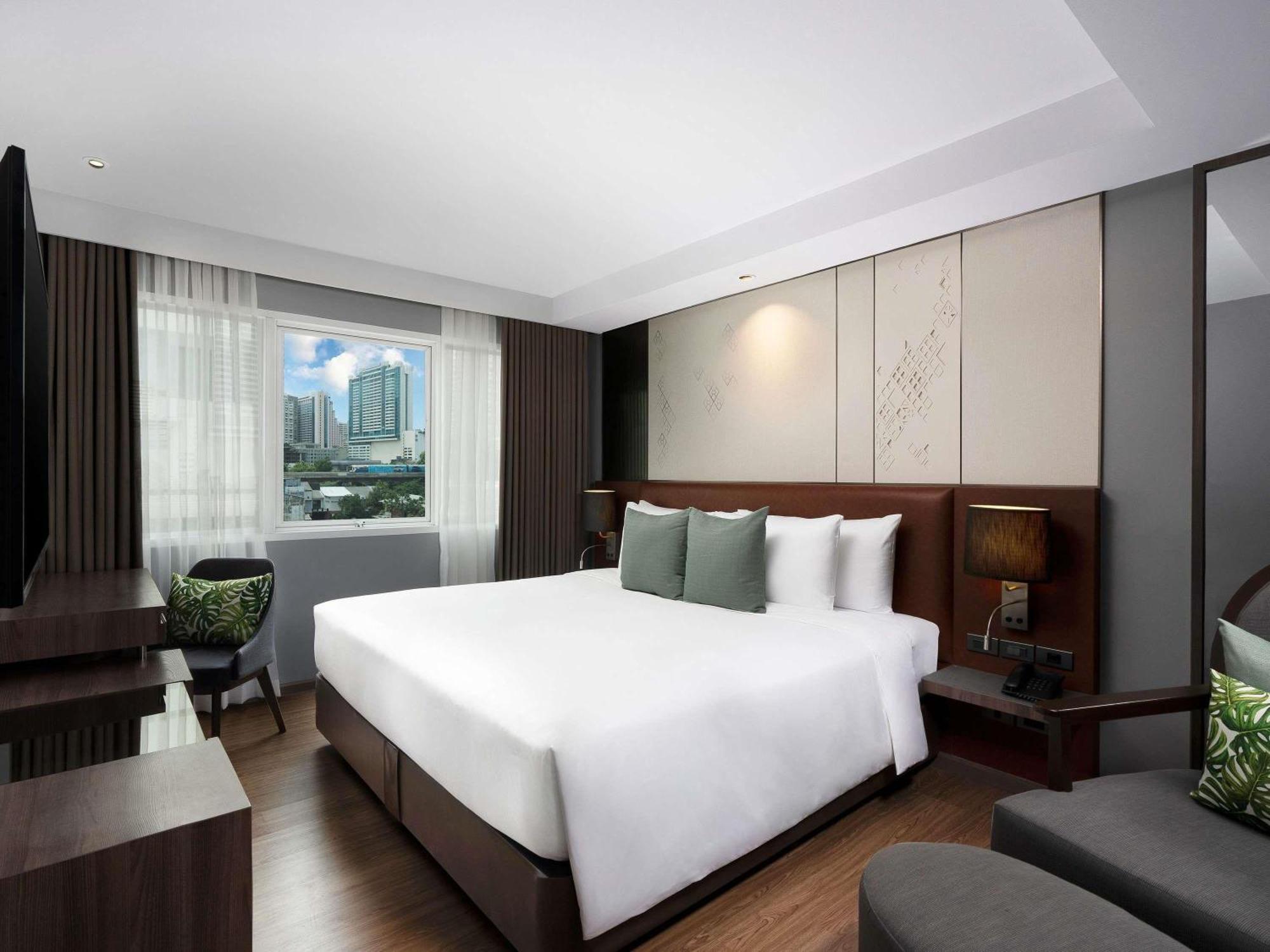 Standard King Room