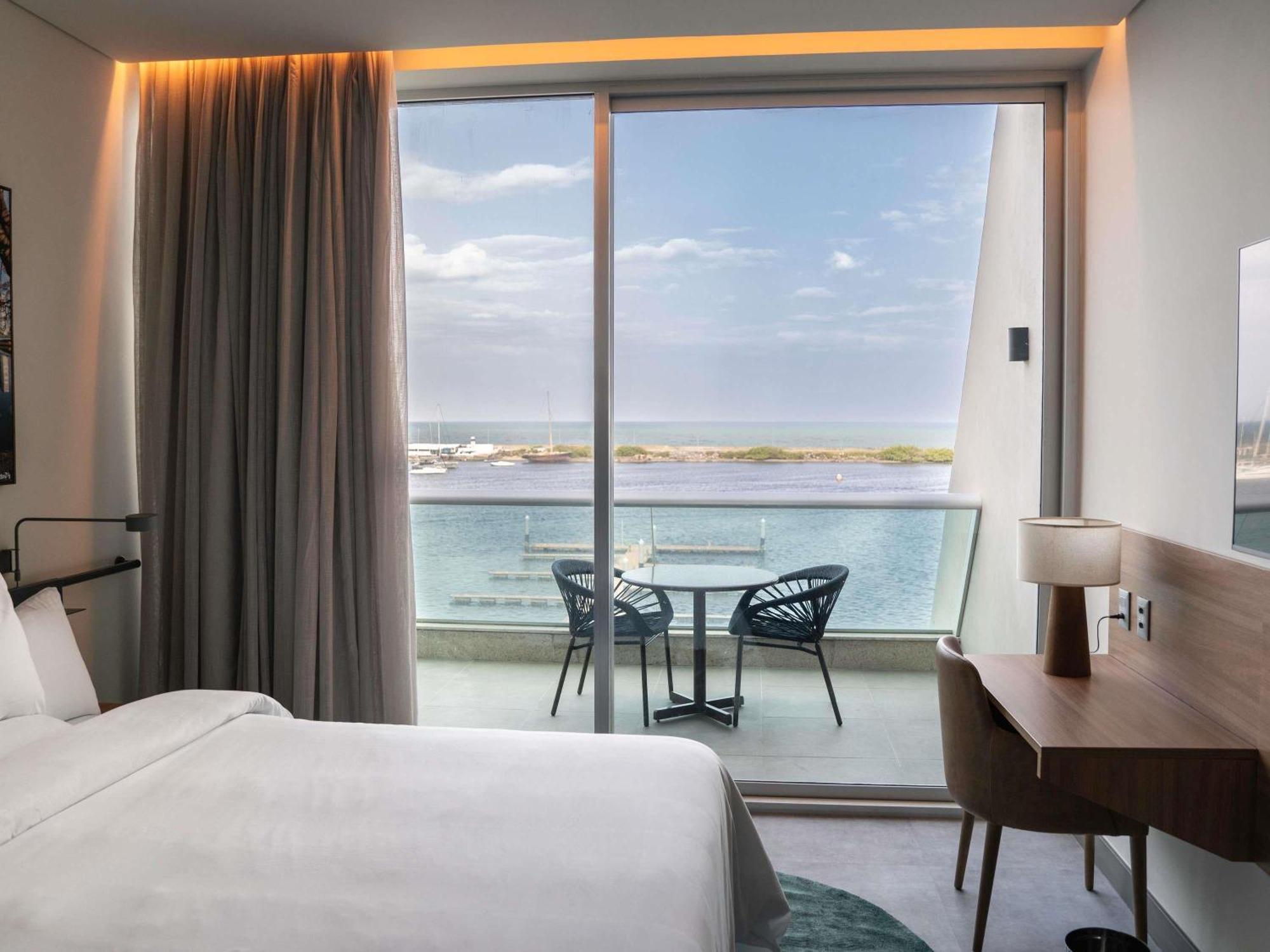 Superior Queen Apartment Balcony Sea View