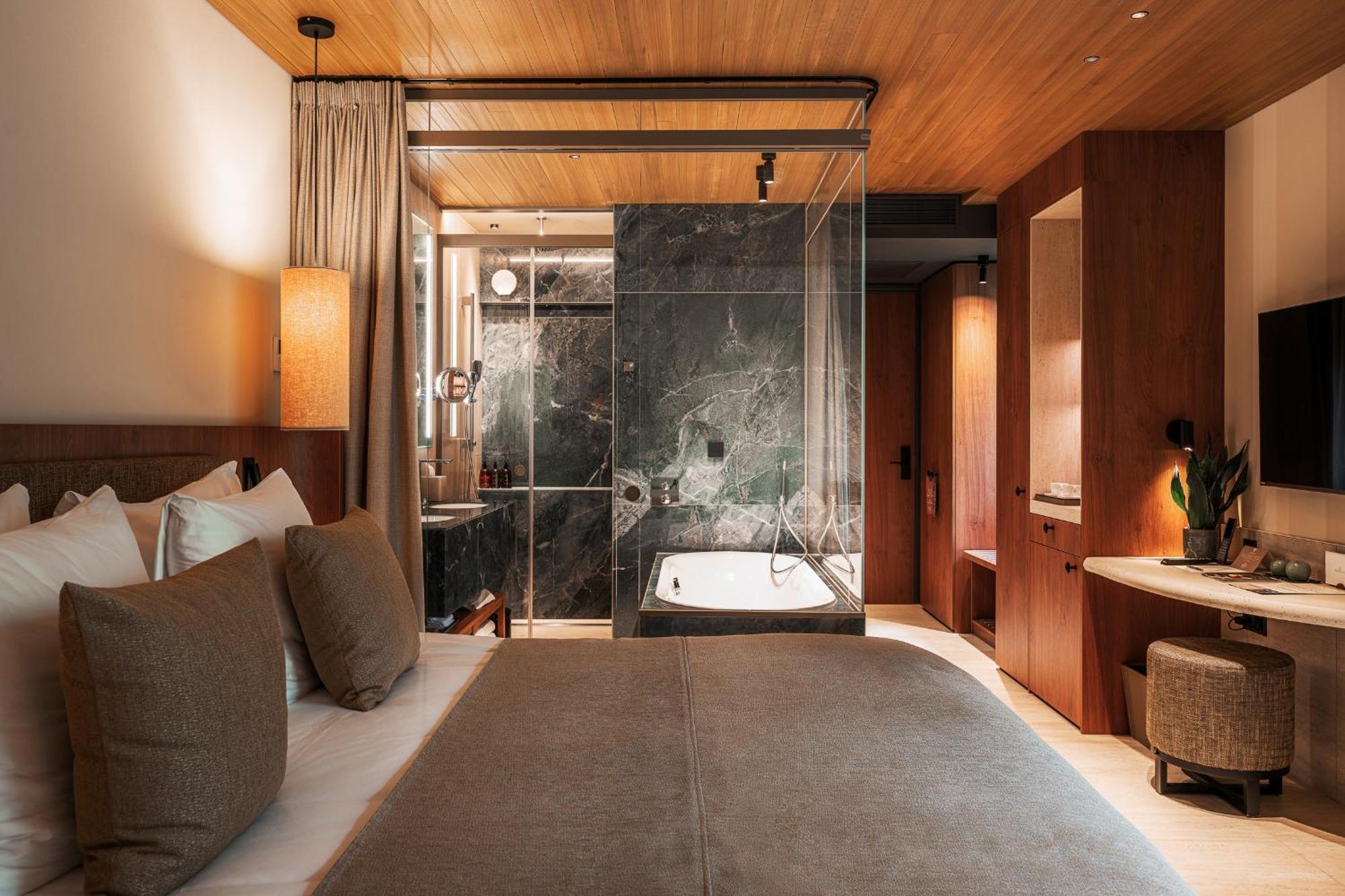 Deluxe Room Balcony