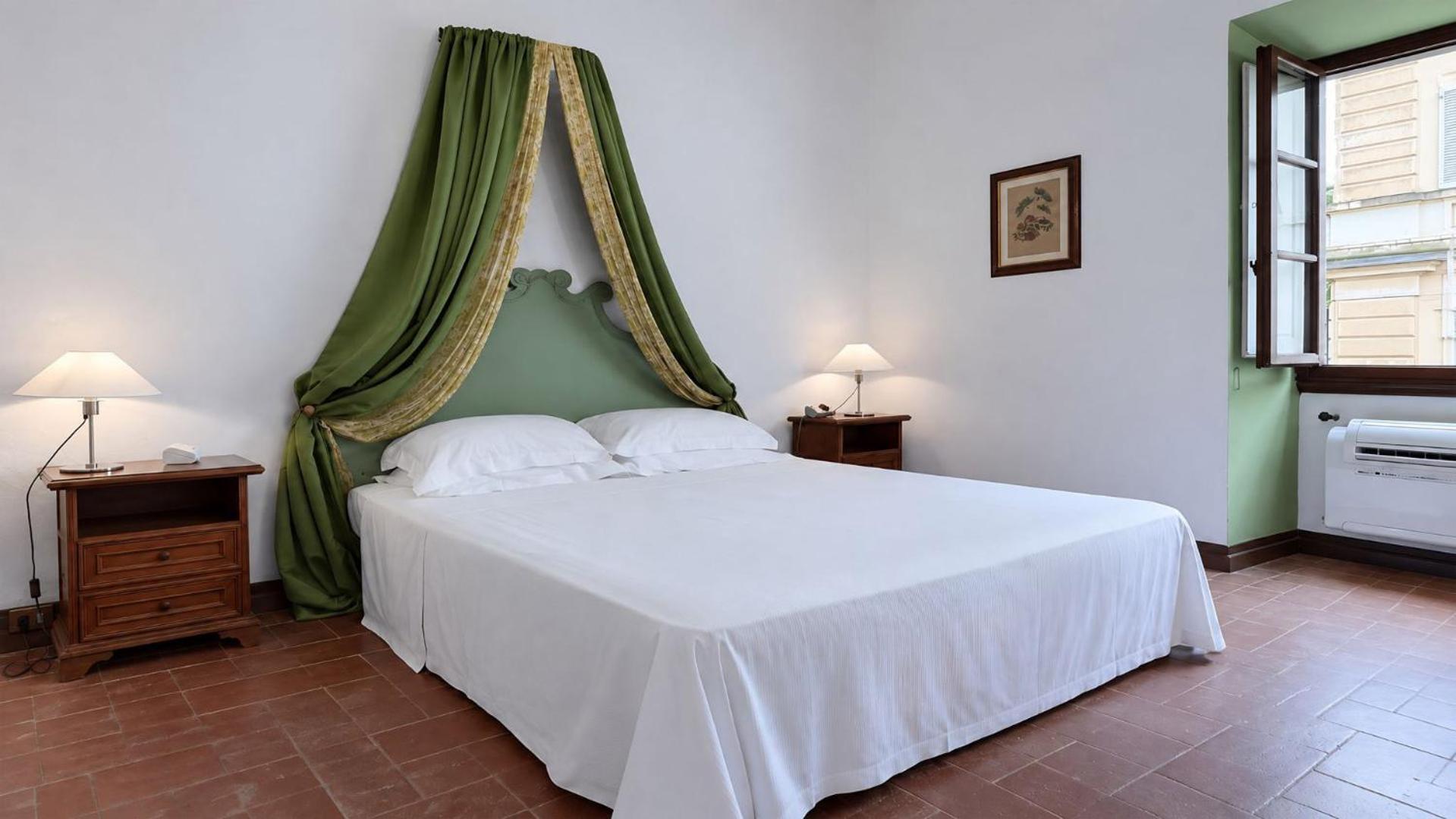 Classic Double Room