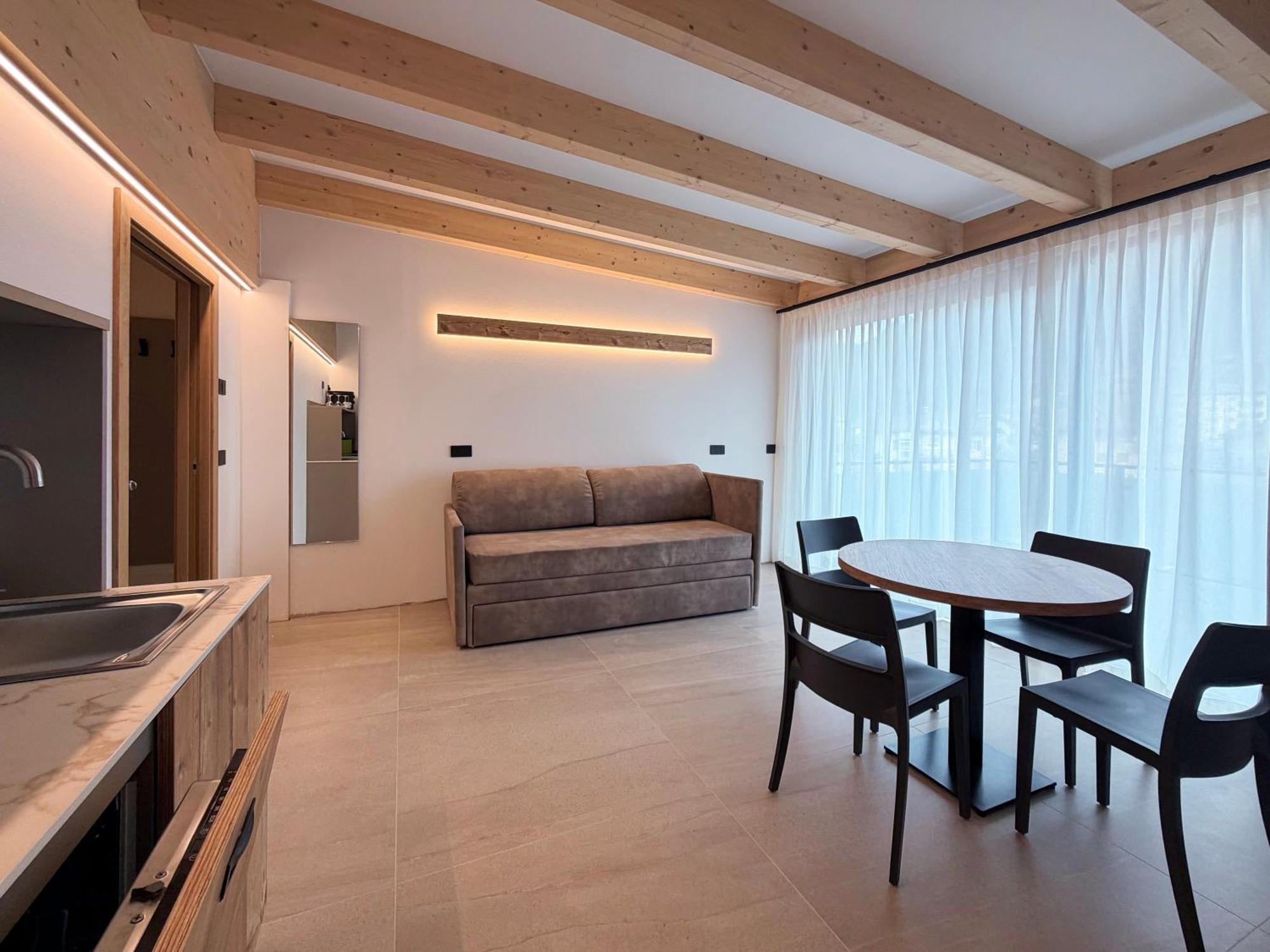 One-Bedroom Apartment Terrace