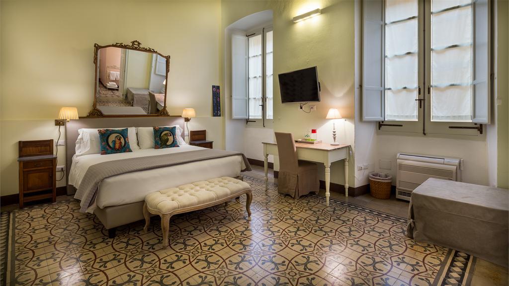 Double Room,189901282:JPEG
