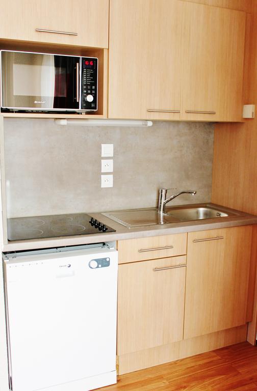 One-Bedroom Apartment,209062816:JPEG