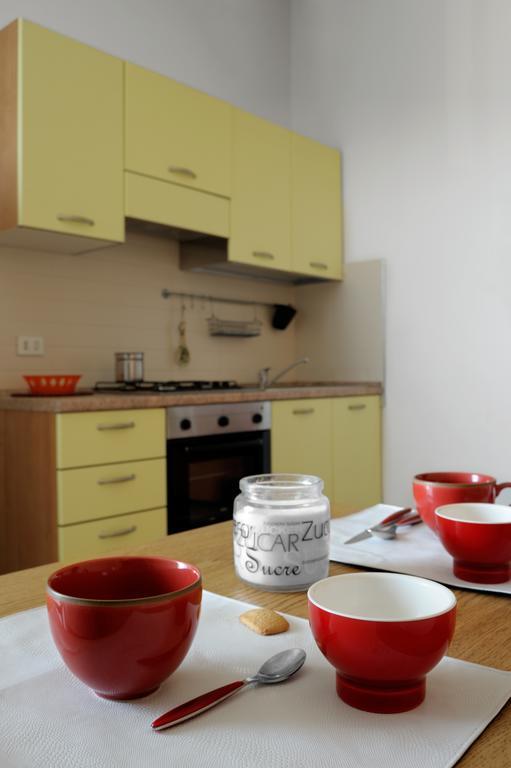One-Bedroom Apartment,209253115:JPEG
