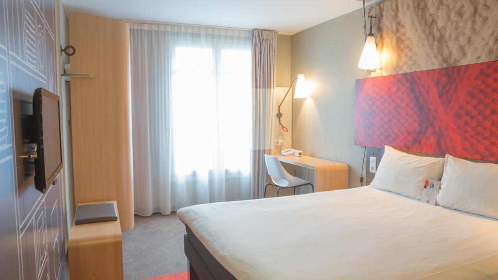 Standard Double Room,215478212:JPEG