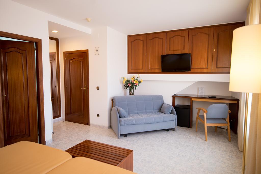 Double Room,1690939193:JPEG
