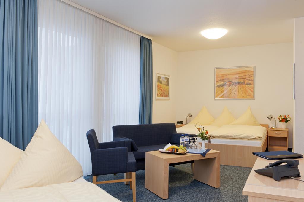 Dreibettzimmer