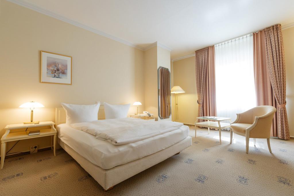 Double or Twin Room,227811677:JPEG