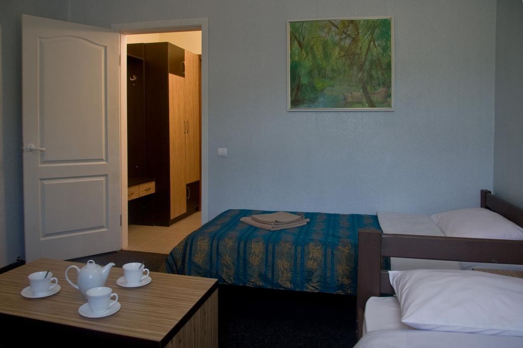 One-Bedroom Suite,1610242642:JPEG