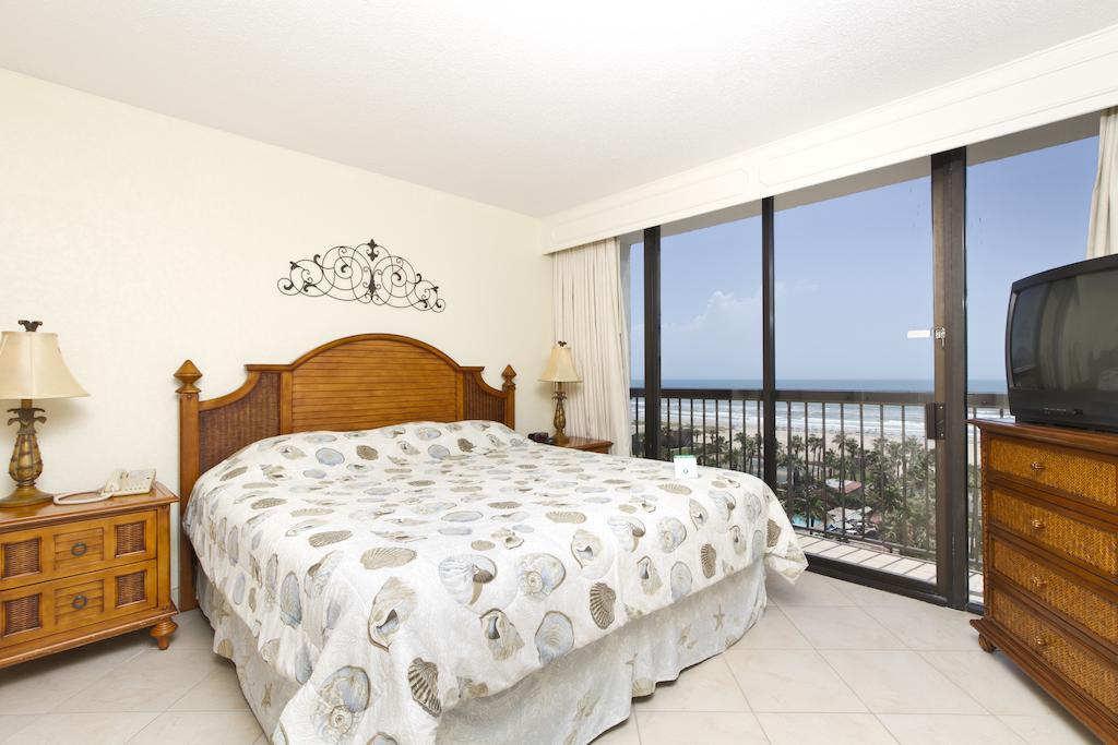 Condominio de 2 dormitorios (plantas 3-5)