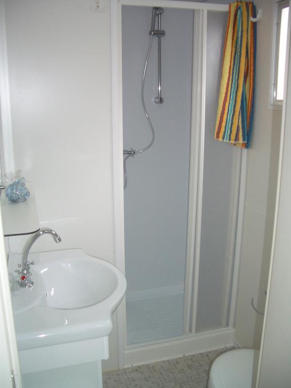 Mobile Home,245837841:JPEG