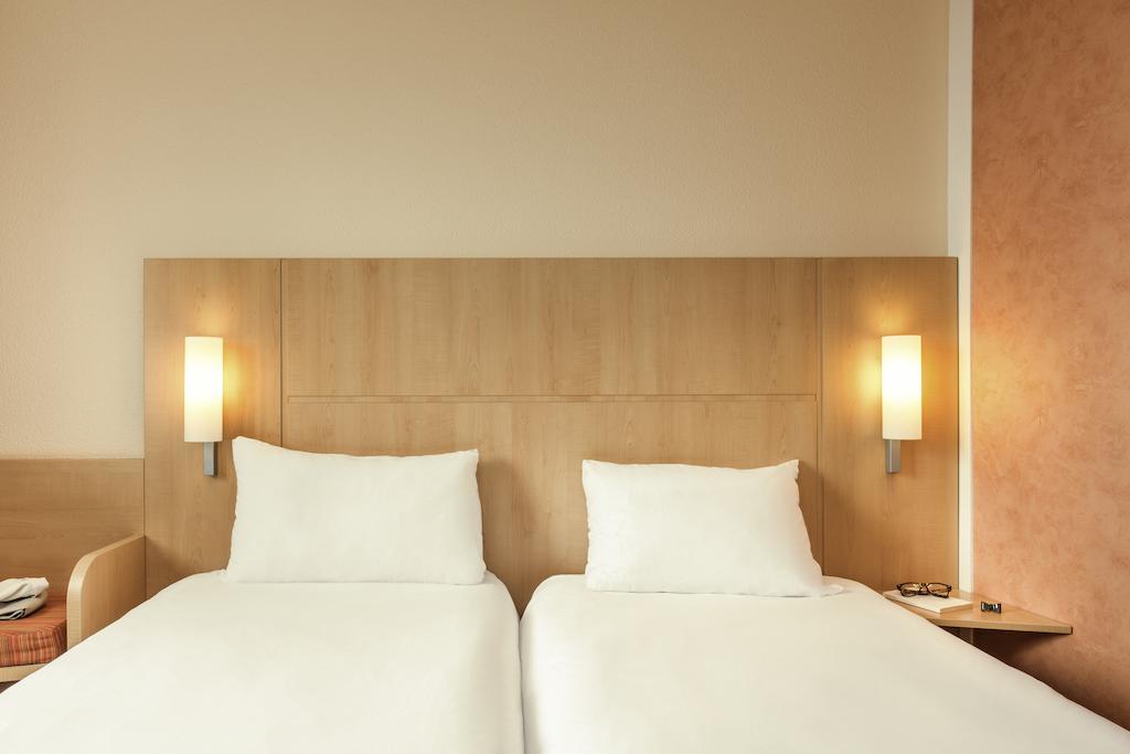 Twin Room,246210033:JPEG