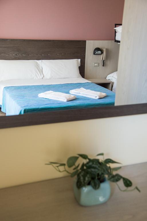 Double Room Balcony Beach Access,253087769:JPEG
