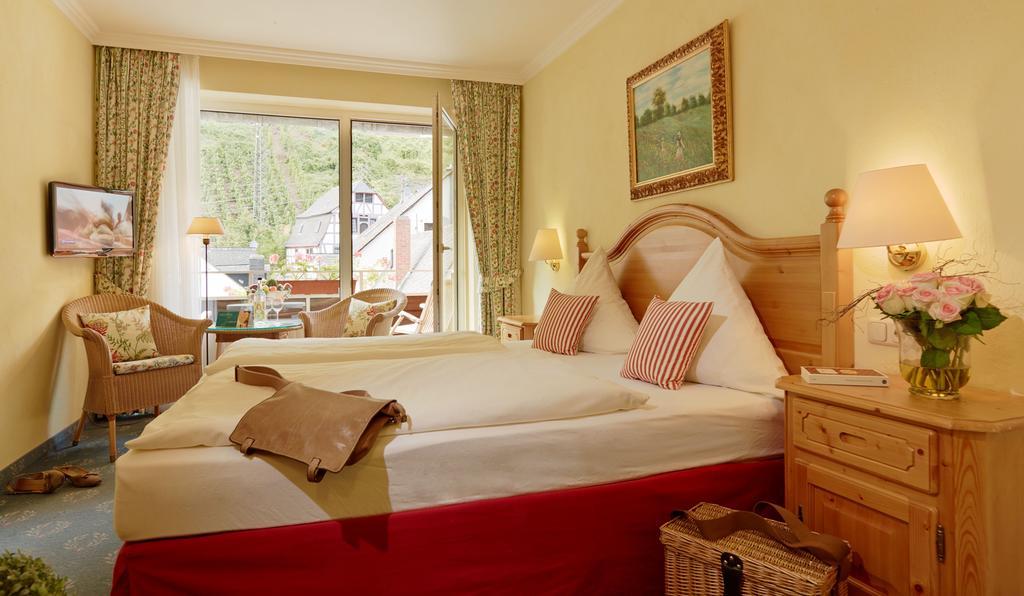 Doppelzimmer mit Balkon