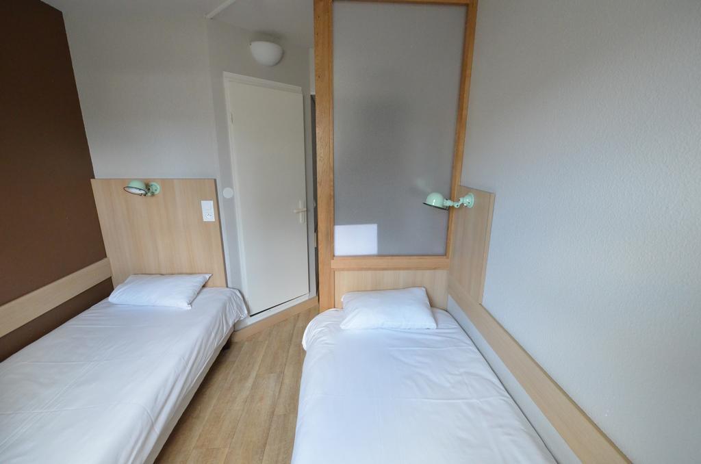 Twin Room,379313935:JPEG