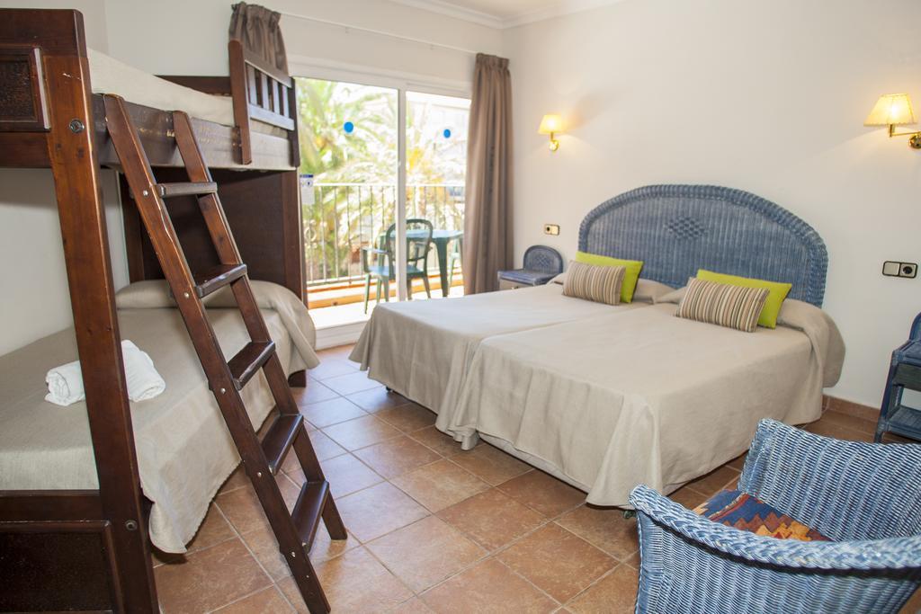 Quadruple Room