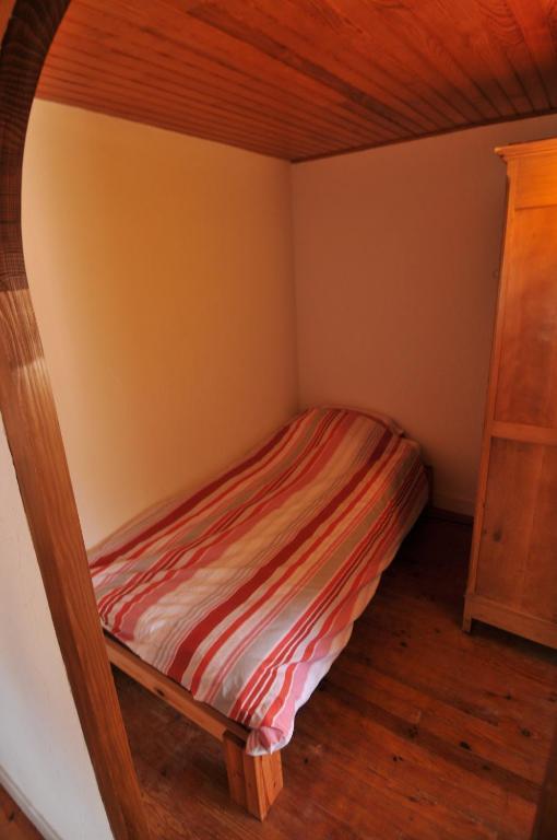 Triple Room Shower,8506405:JPEG