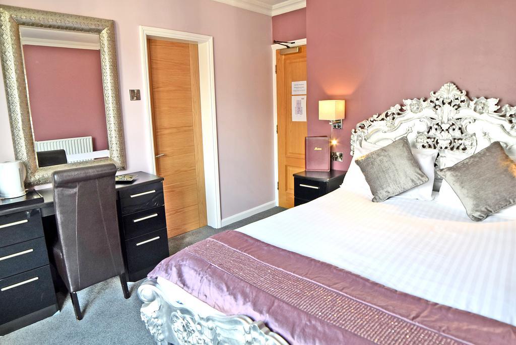 Executive Double with Balcony and Spa Bath