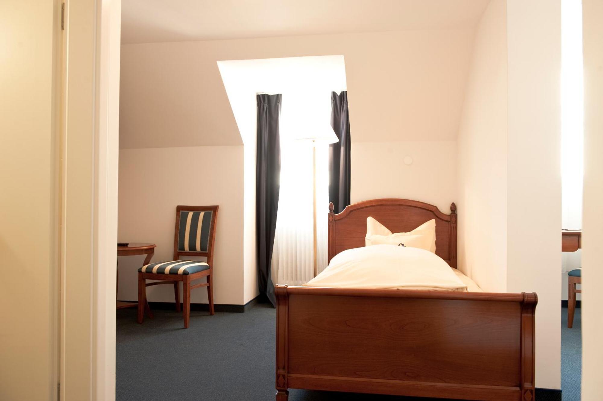 Premium Single Room