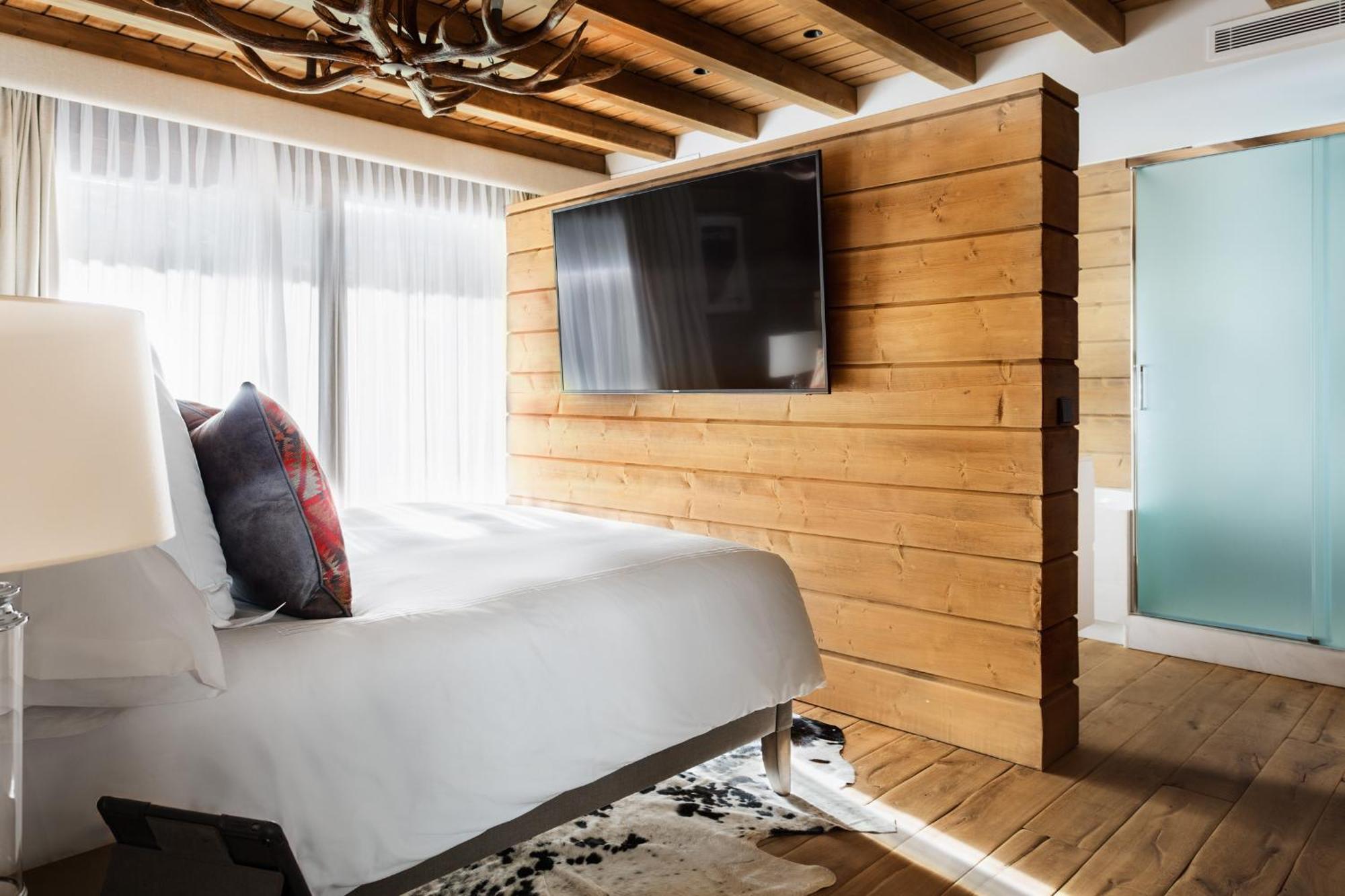 Lodge Premium Room Pool