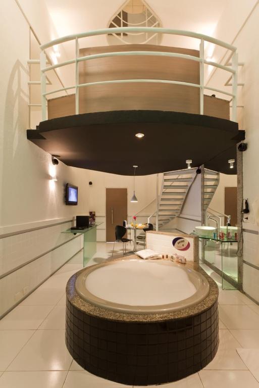 Deluxe Double Room Bath