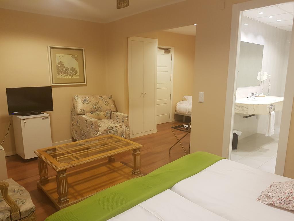 Economy Quadruple Room