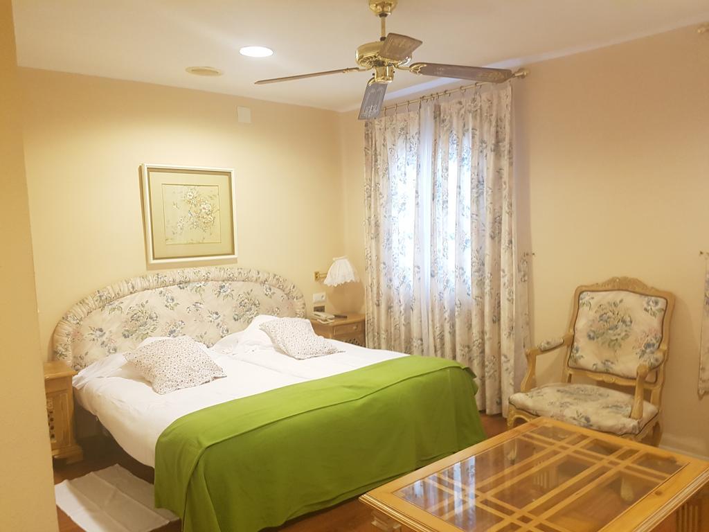 Budget Triple Room