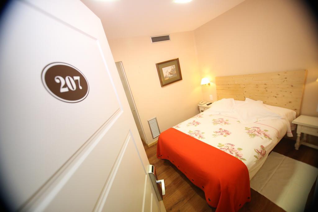 Budget Single Room,1588145300:JPEG