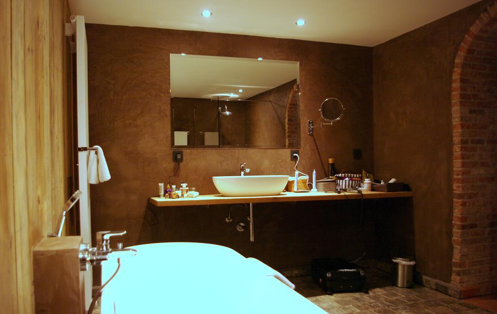 Deluxe Suite Canal View