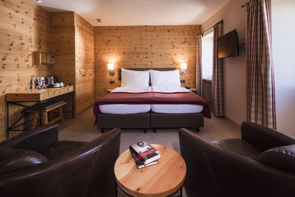 Doppelzimmer mit Bergblick